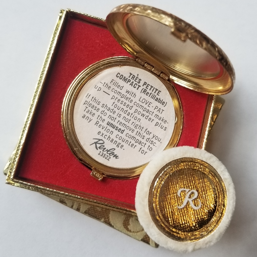❗Rare Antique Revlon Gold Powder Mirror Compact with Original box and Wrapping❗